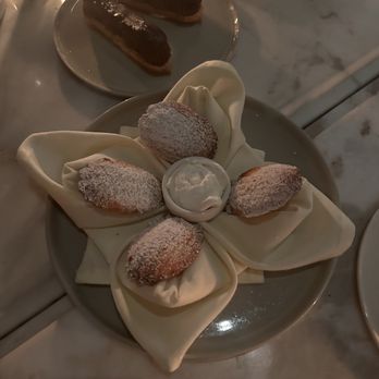 Juliet - Madeleines au Beurre Noisette $16 - French Near Me - Culver City, California