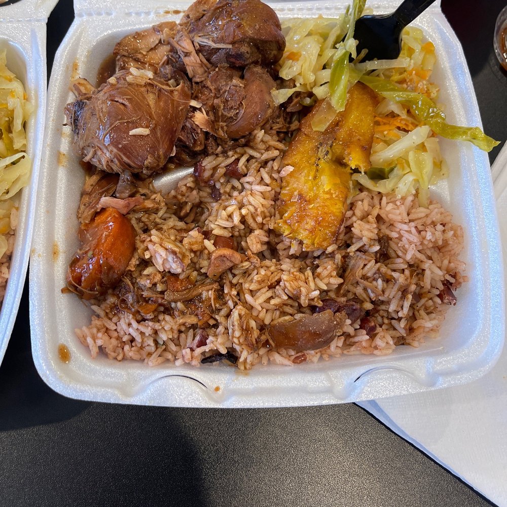 Caribbean Hotpot Grill - Brown Stew Chicken - Caribbean Near Me - Houston, Texas Caribbean Hotpot Grill - Brown Stew Chicken - Caribbean Near Me - Houston, Texas