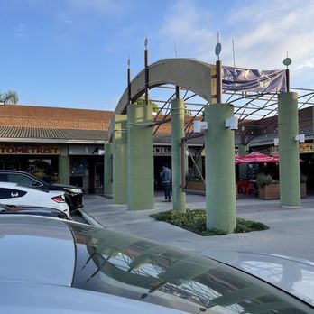 Sweet Rice - Took a bit of exploring to find: Restaurant is hidden just beyond the dude in the Jean jacket. - Thai Near Me - Gardena, California Sweet Rice - Took a bit of exploring to find: Restaurant is hidden just beyond the dude in the Jean jacket. - Thai Near Me - Gardena, California
