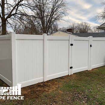 Volpe Fence - Vinyl fence - Fences & Gates Near Me Volpe Fence - Vinyl fence - Fences & Gates Near Me