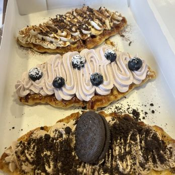 Maison De Croissant - Tiramisu Croffle, Blueberry Croffle, Chocolate Croffle - Bakeries Near Me - Irvine, California Maison De Croissant - Tiramisu Croffle, Blueberry Croffle, Chocolate Croffle - Bakeries Near Me - Irvine, California