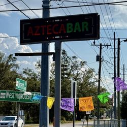 Azteca Bar - Front