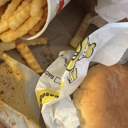 Rush's - Chili cheese burger & fries
