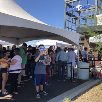 White Castle - Insane line! - Burgers Near Me - Scottsdale, Arizona White Castle - Insane line! - Burgers Near Me - Scottsdale, Arizona