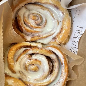 Badash Bakes - Regular cinnamon roll - Bakeries Near Me - Pasadena, California Badash Bakes - Regular cinnamon roll - Bakeries Near Me - Pasadena, California
