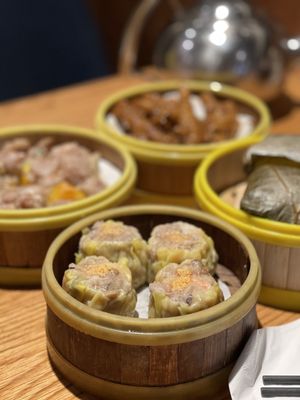 Hong Kong Bistro by null