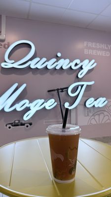 Möge Tee Quincy by null