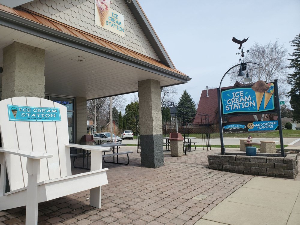 ICE CREAM STATION Updated October 2024 11 Photos & 15 Reviews 518