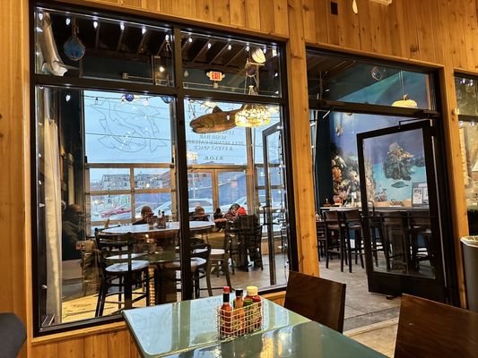 Penn Avenue Fish Co by null