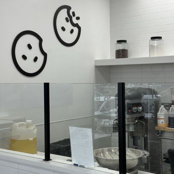 Crumbl - Rosemead - Interior - Bakeries Near Me - Rosemead, California