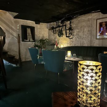 New Society - Vibe - Cocktail Bars Near Me - St. Louis, Missouri