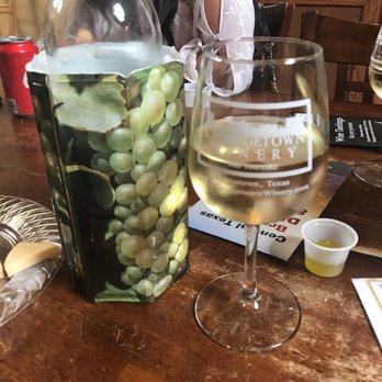 Georgetown Winery - Wineries Near Me - Georgetown, Texas