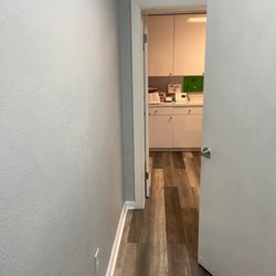 Family Medical Group - Walking into the office