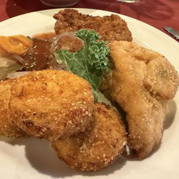 Bavarian Inn Restaurant - Schnitzel platter - German Near Me - Frankenmuth, Michigan Bavarian Inn Restaurant - Schnitzel platter - German Near Me - Frankenmuth, Michigan