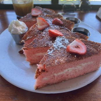 Lulu's Waikiki - Guava stuffed French toast. - Burgers Near Me - Honolulu, Hawaii