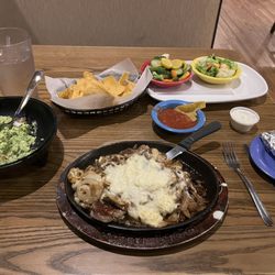 Don Juan Mexican Restaurante - Steak Jalisco with mixed vegetables and guacamole