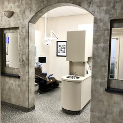Porteous & Burke Family, Cosmetic and Implant Dentistry - Dental treatment rooms should look like this!  Calm, clean and classy.