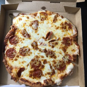 Mama De Luca's Pizza - Pepperoni pizza at Mama DeLuca's - Pizza Near Me - Morrilton, Arkansas Mama De Luca's Pizza - Pepperoni pizza at Mama DeLuca's - Pizza Near Me - Morrilton, Arkansas