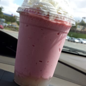 Trinitea Tea - Strawberry-Strawberry smoothie with lychee jelly = YUM! - Coffee & Tea Near Me - San Diego, California