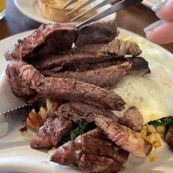 Eggsellent Cafe - Steak skillet (medium rare) - Breakfast & Brunch Near Me - Carrollton, Texas Eggsellent Cafe - Steak skillet (medium rare) - Breakfast & Brunch Near Me - Carrollton, Texas