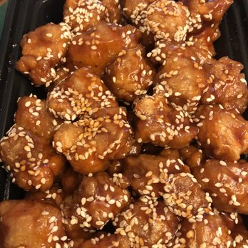 Peking House V - SESAME CHICKEN. where is the broccoli? - Chinese Near Me - Poughkeepsie, New York