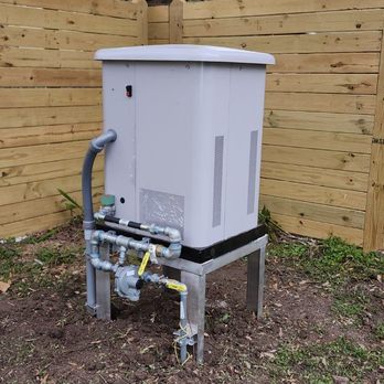 Keefe's - The unsightly exposed pipes facing my door, instead of facing the fence. - Heating & Air Conditioning/HVAC Near Me - Harvey, Louisiana Keefe's - The unsightly exposed pipes facing my door, instead of facing the fence. - Heating & Air Conditioning/HVAC Near Me - Harvey, Louisiana