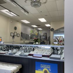 Pavel's Jewelry Repair - The store