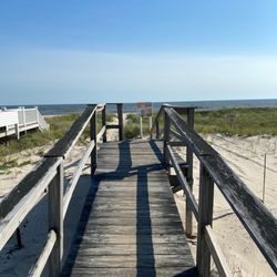 Atlantic Beach - The forbidden entrance known only to Kings, Queens and me.