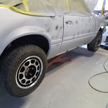 631 Auto Body - Passenger door primed and sanded. - Body Shops Near Me - Copiague, New York
