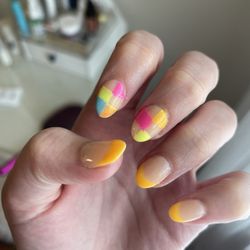 Madison Nails & Spa - Look at how messy the checker pattern is!