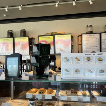 Starbucks - Coffee & Tea Near Me - Grimsby, Ontario