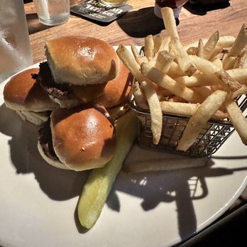 Yard House - New American Near Me - Honolulu, Hawaii Yard House - New American Near Me - Honolulu, Hawaii