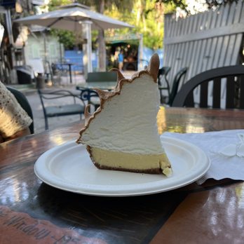 Blue Heaven - Key Lime Pie - Breakfast & Brunch Near Me - Key West, Florida