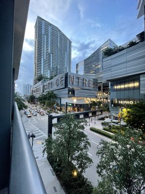 SLS LUX Brickell by null