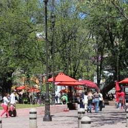 Jardín de Embajadoras