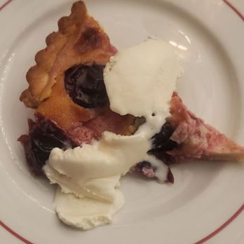 The Metro Bistrot - French Near Me - Southbridge, Massachusetts