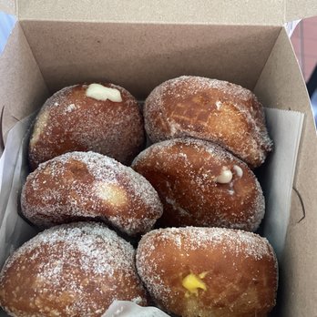 Leonard's Bakery - Various Malasadas - Bakeries Near Me - Honolulu, Hawaii Leonard's Bakery - Various Malasadas - Bakeries Near Me - Honolulu, Hawaii
