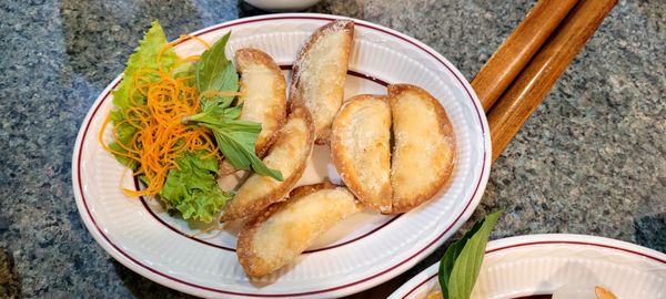 LD Phở by null