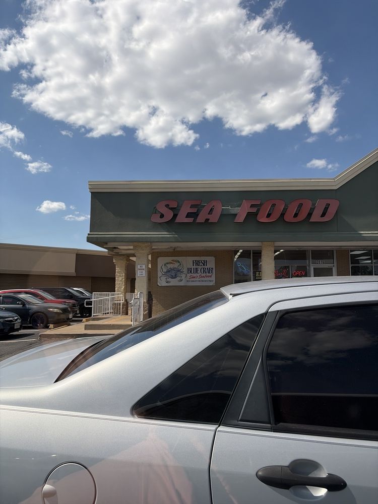 Sim's Seafood Market Logo