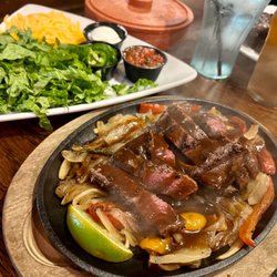 Mountain Town Station - Fajitas