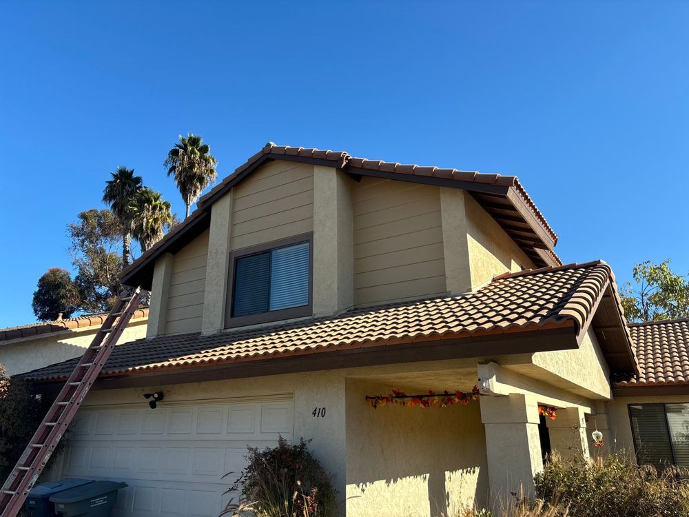 Slide of Zenith Roofing Services