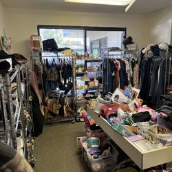 Green Valley Thrift - Purses shoes everything 50% off