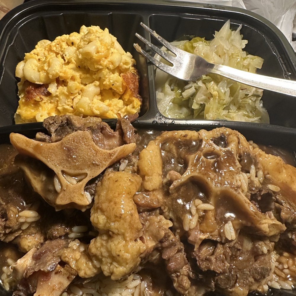 EllaRay's Cafe - Soul Food Near Me - Forestville, Maryland