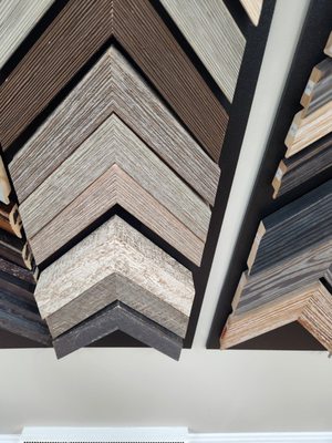 FRAME CENTER by null