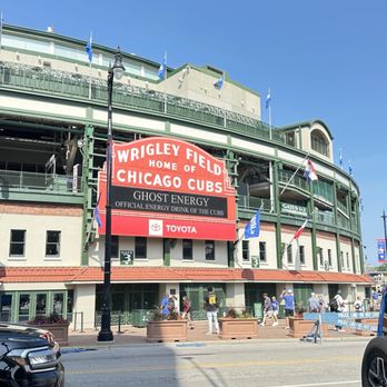 Smoke Daddy - Wrigley Field - Barbeque Near Me - Chicago, Illinois Smoke Daddy - Wrigley Field - Barbeque Near Me - Chicago, Illinois