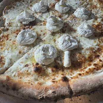 DeSano Pizzeria Napoletana - Cacio e Pepe - Pizza Near Me - Los Angeles, California DeSano Pizzeria Napoletana - Cacio e Pepe - Pizza Near Me - Los Angeles, California