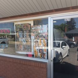 Nobody's Hero Tattoo - The front of the business