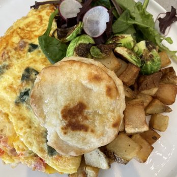Jam & Toast - Mediterranean omelette. - Breakfast & Brunch Near Me - Suwanee, Georgia Jam & Toast - Mediterranean omelette. - Breakfast & Brunch Near Me - Suwanee, Georgia