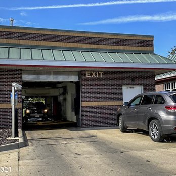 Kwik Trip - And a car wash, too! - Convenience Stores Near Me - New London, Wisconsin