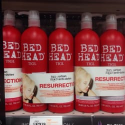 Cosmoprof - Best shampoo ever and best deal only at Cosmoprof. License required.
